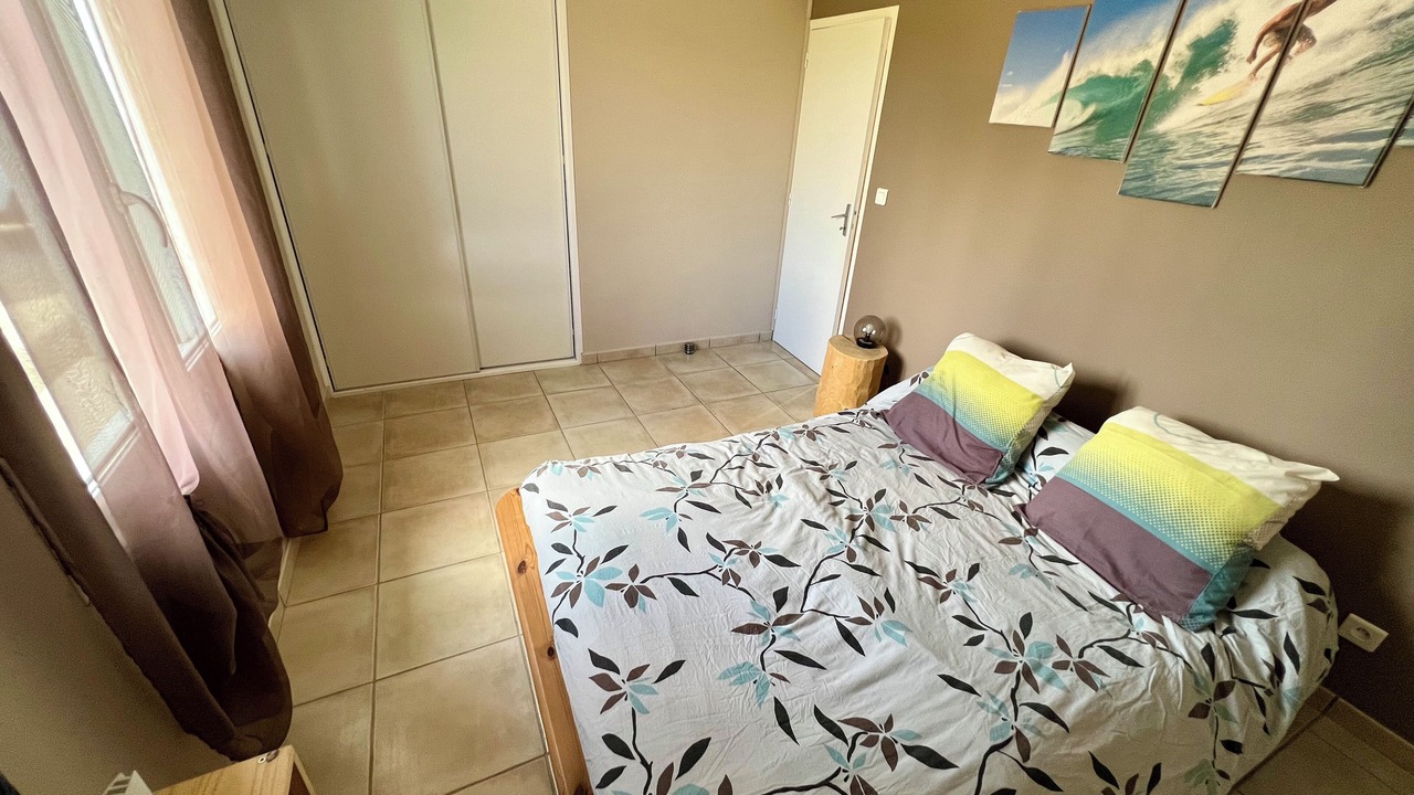 Photo of Bedroom in Laroque-Timbaut