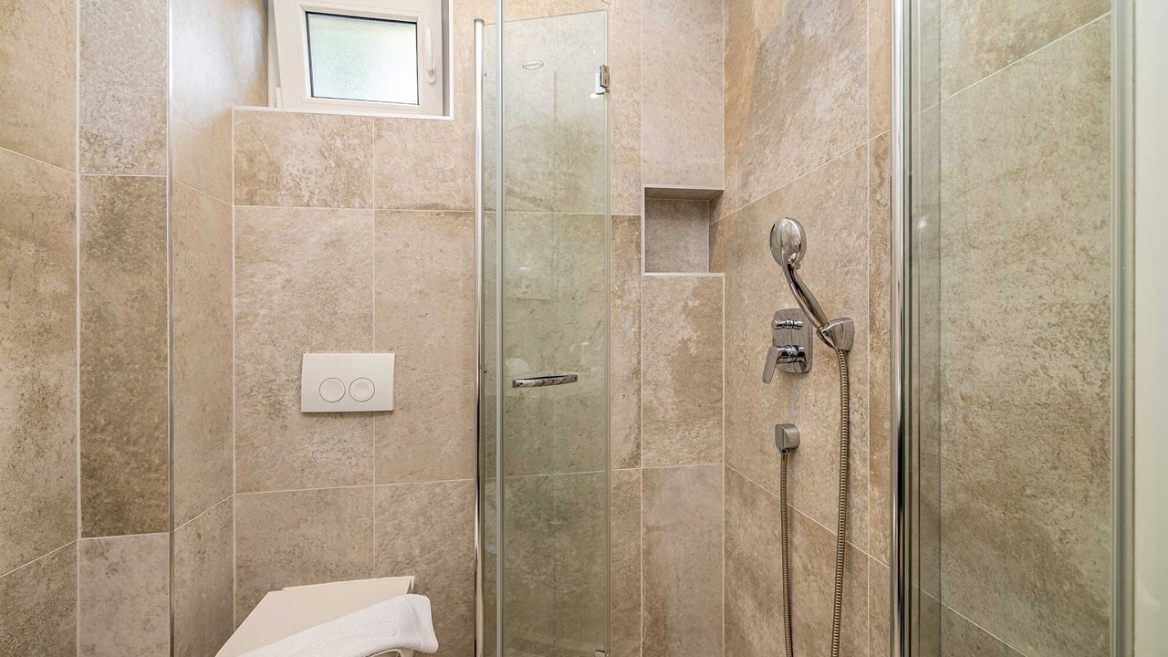 Photo of Bathroom in Linardici
