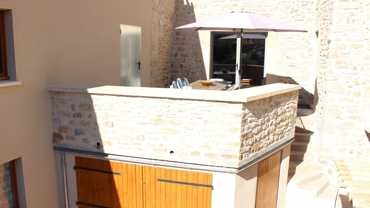 Photo of Patio Balcony in Bournazel