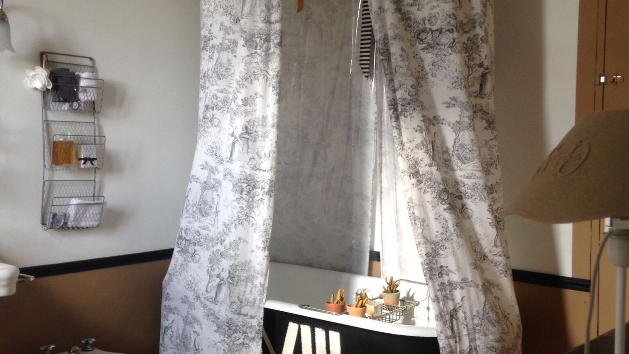 Photo of Bathroom in Saint-Mars-du-Desert