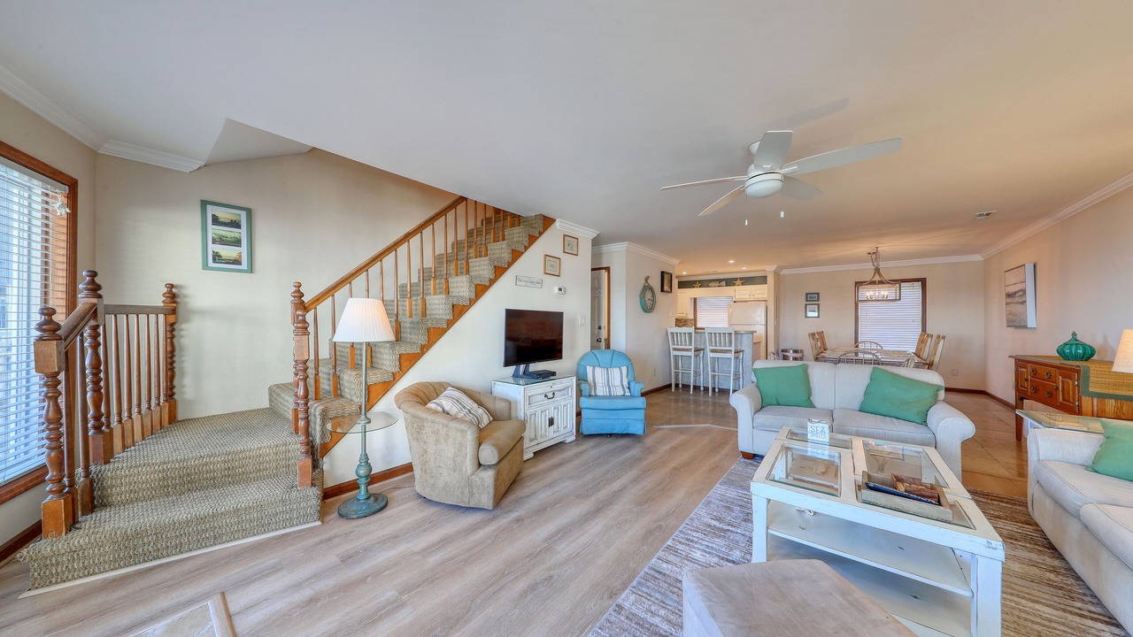Photo of Livingroom in Surfside Beach