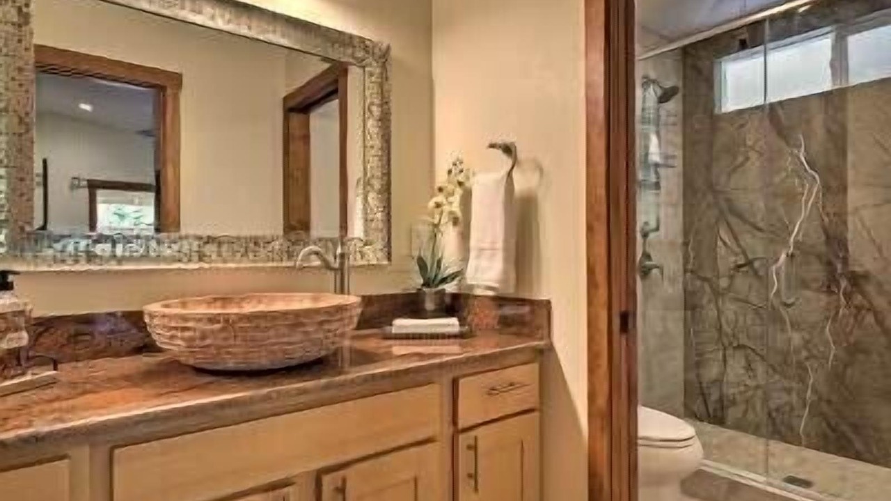 Photo of Bathroom in Pauwela