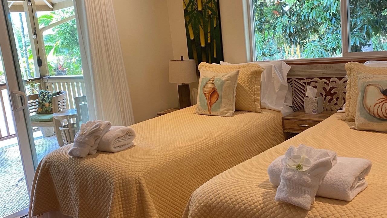 Photo of Others in Pauwela