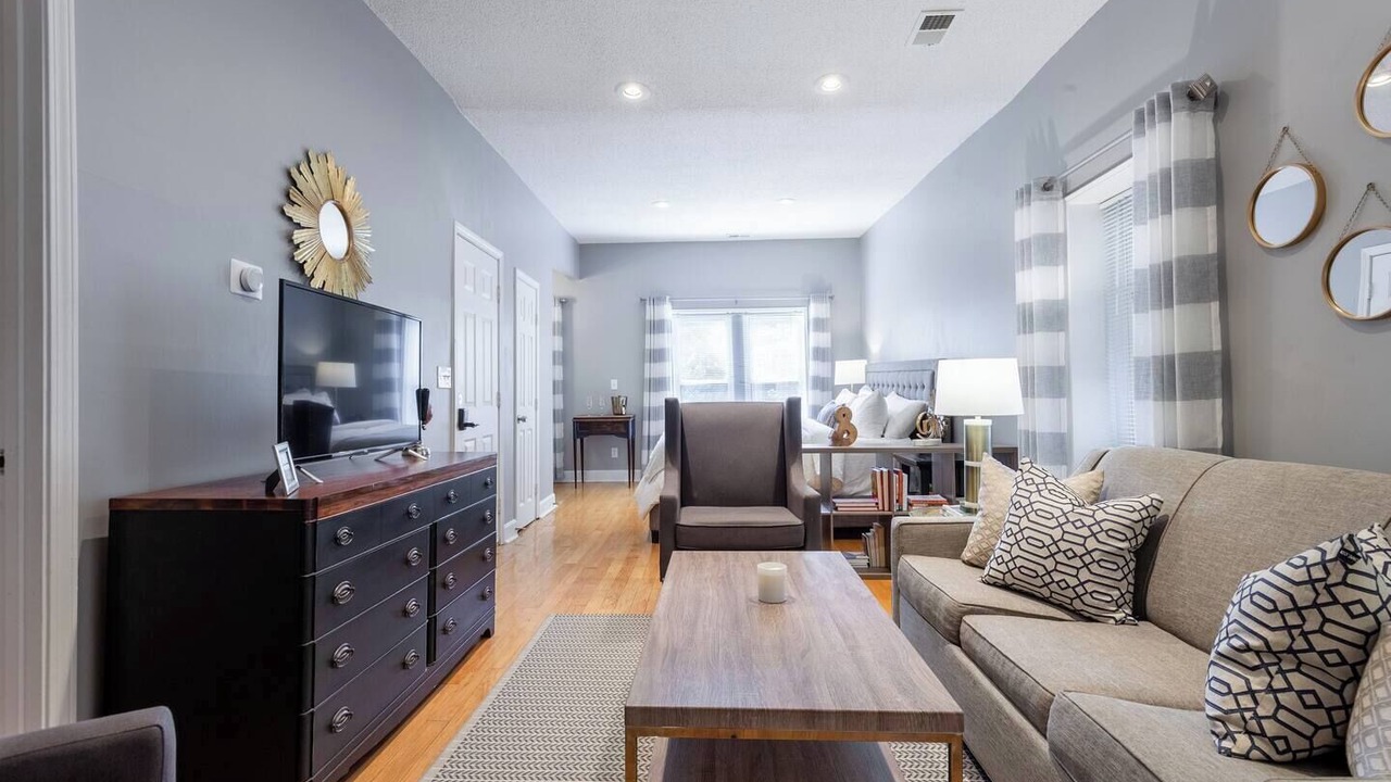 Photo of Livingroom in Southmoreland