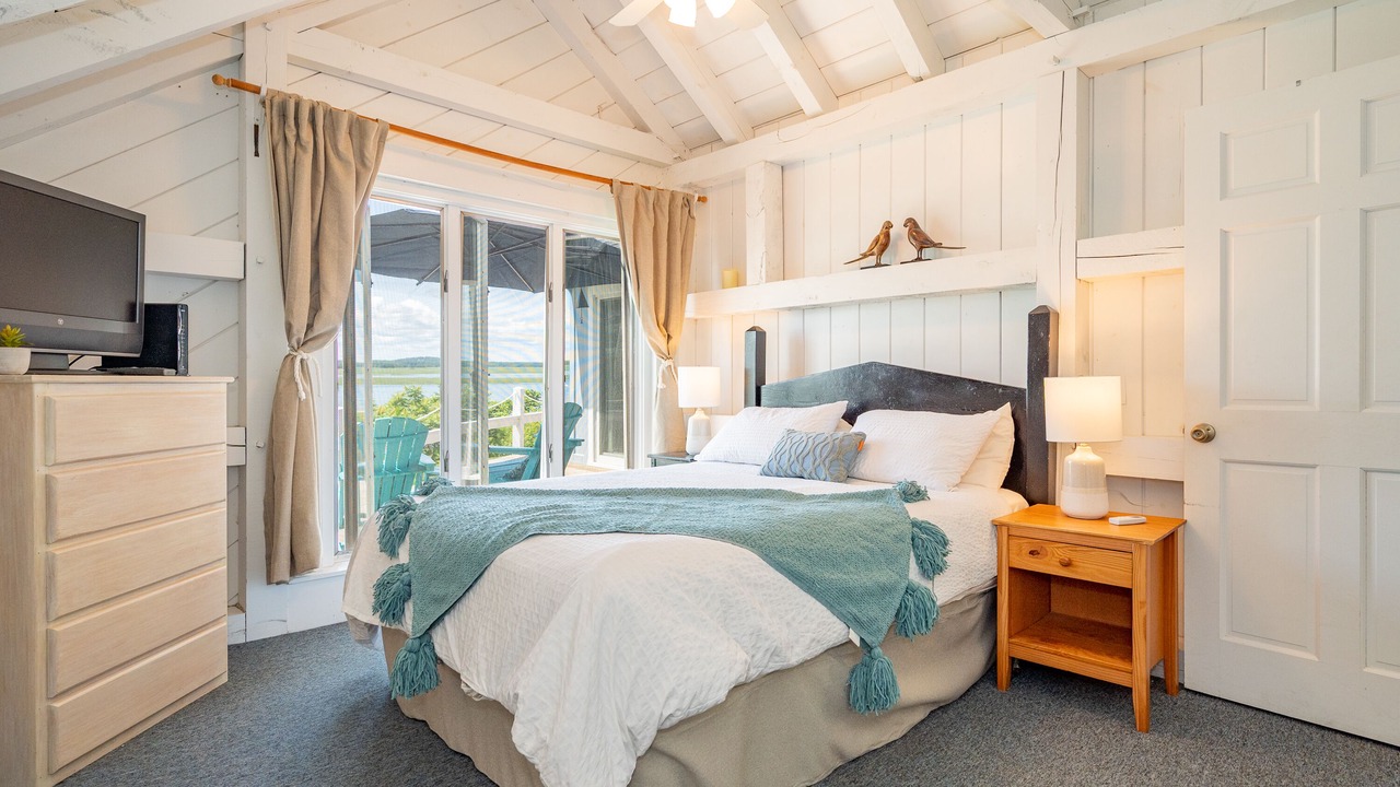 Photo of Others in Great Neck