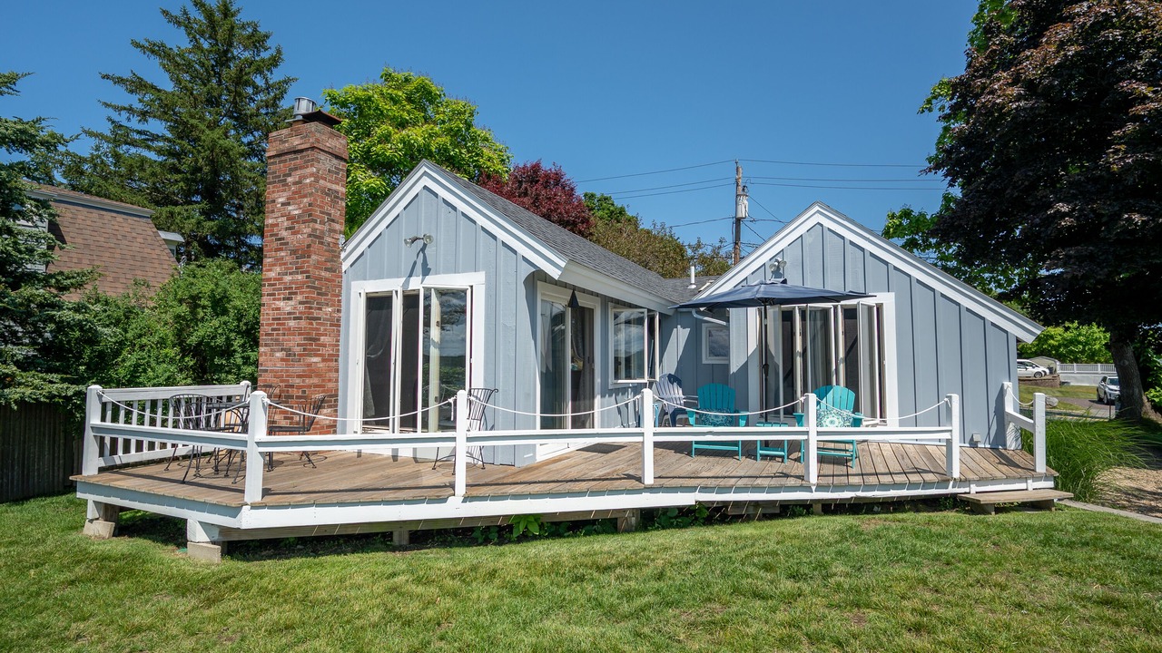 Photo of Others in Great Neck