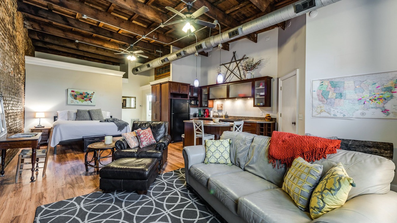 Photo of Livingroom in Cookeville
