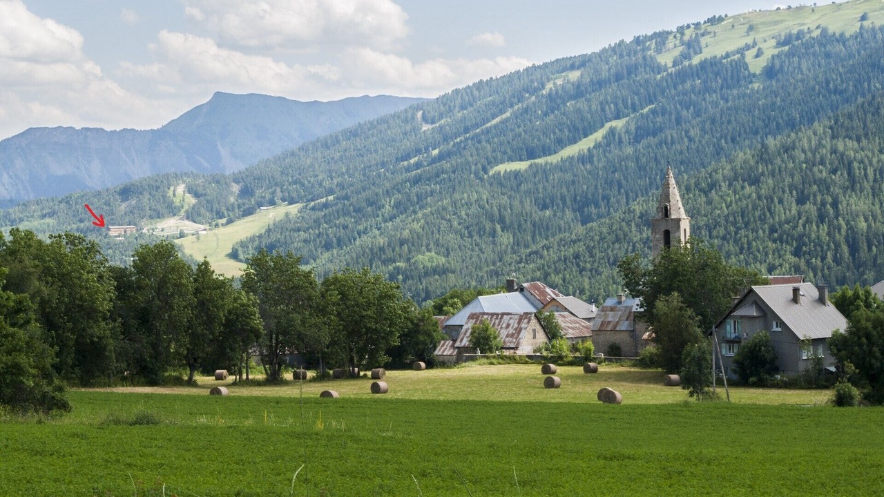 Photo of Others in Seyne