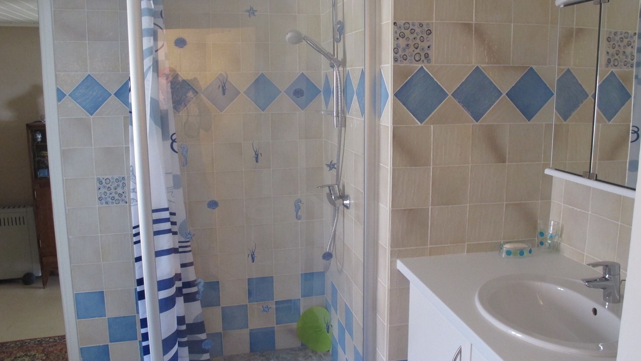 Photo of Bathroom in Concores