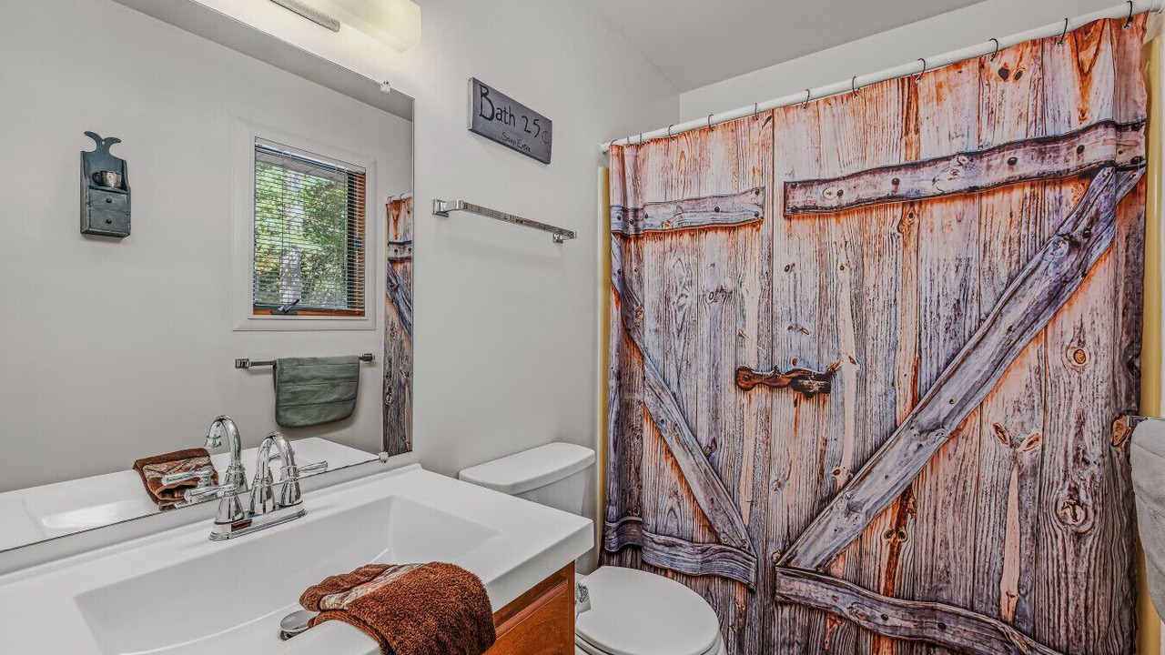 Photo of Bathroom in Great Cacapon