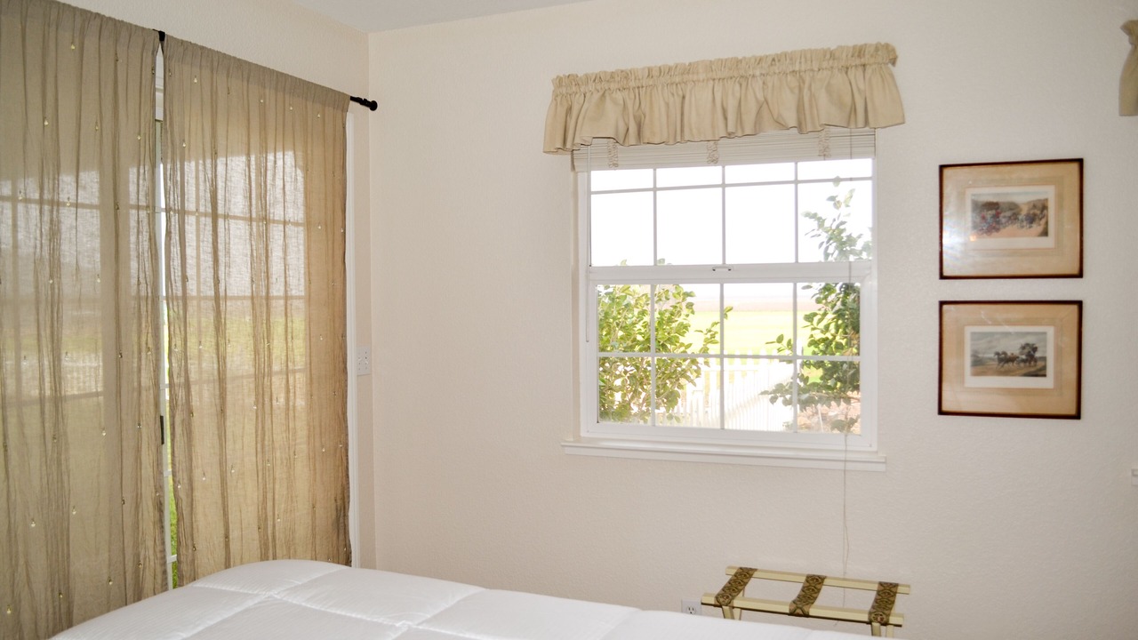 Photo of Others in Victor