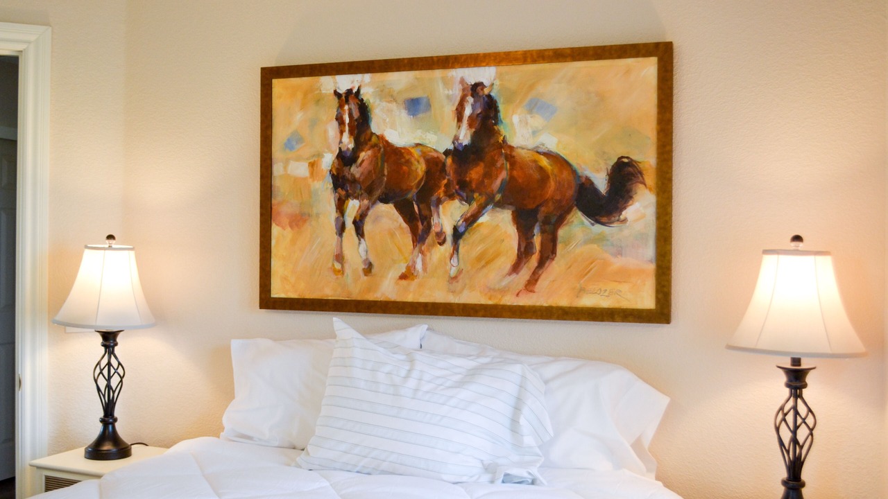 Photo of Others in Victor