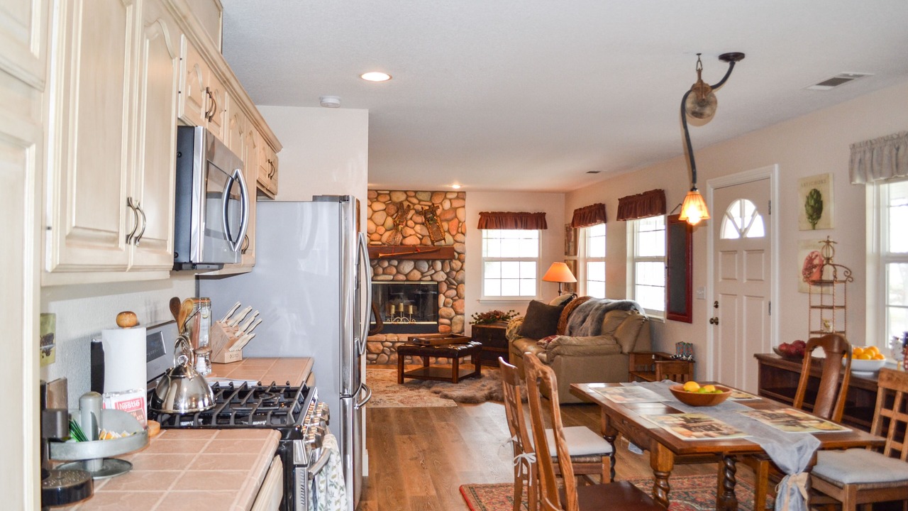 Photo of Bedroom in Victor