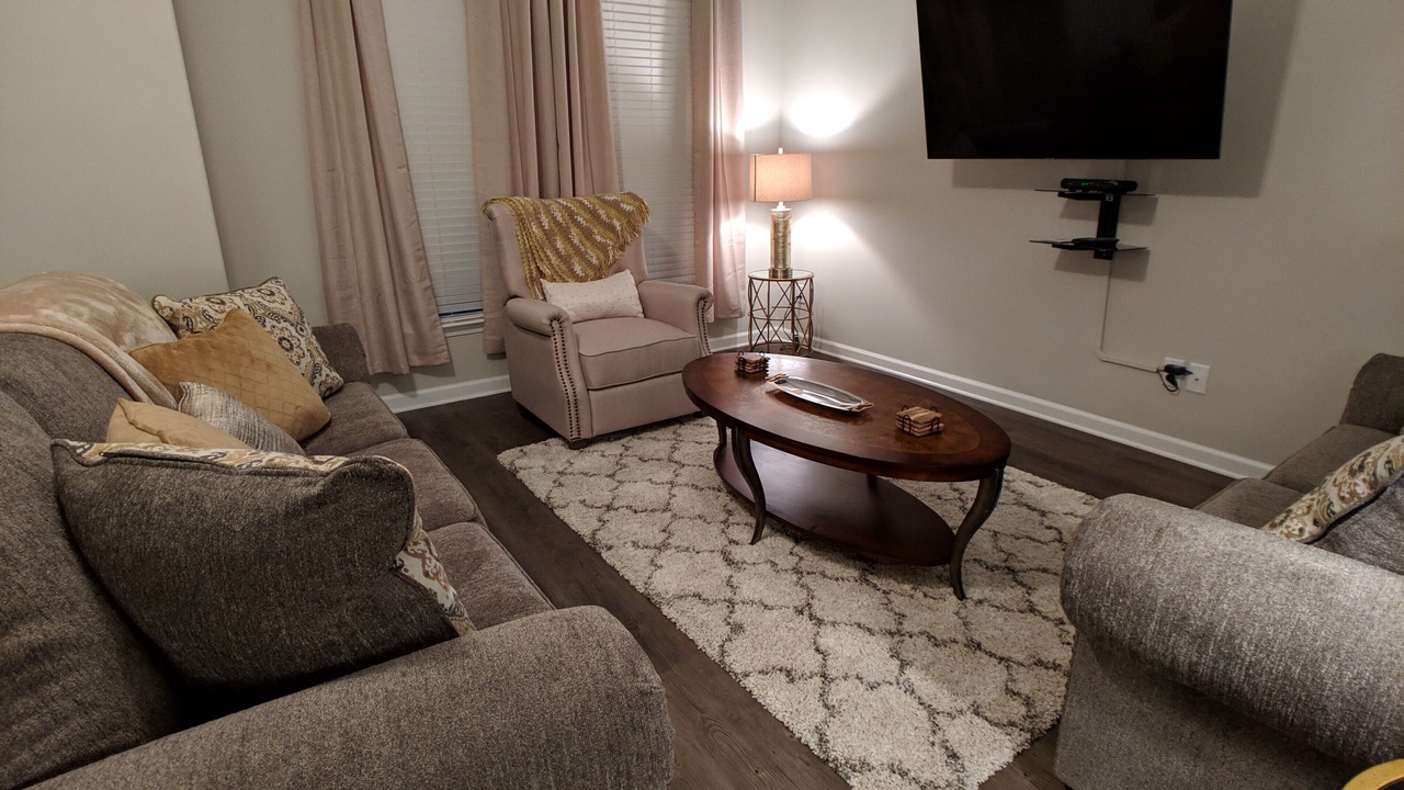 Photo of Livingroom in Pooler