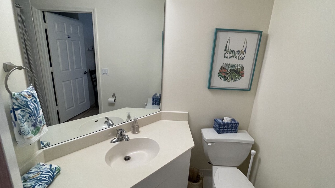 Photo of Bathroom in Pelican Bay