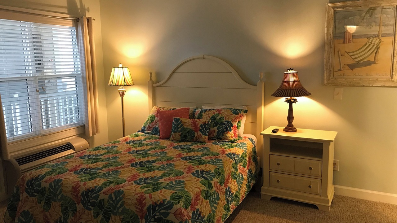 Photo of Bedroom in Ocean Isle Beach