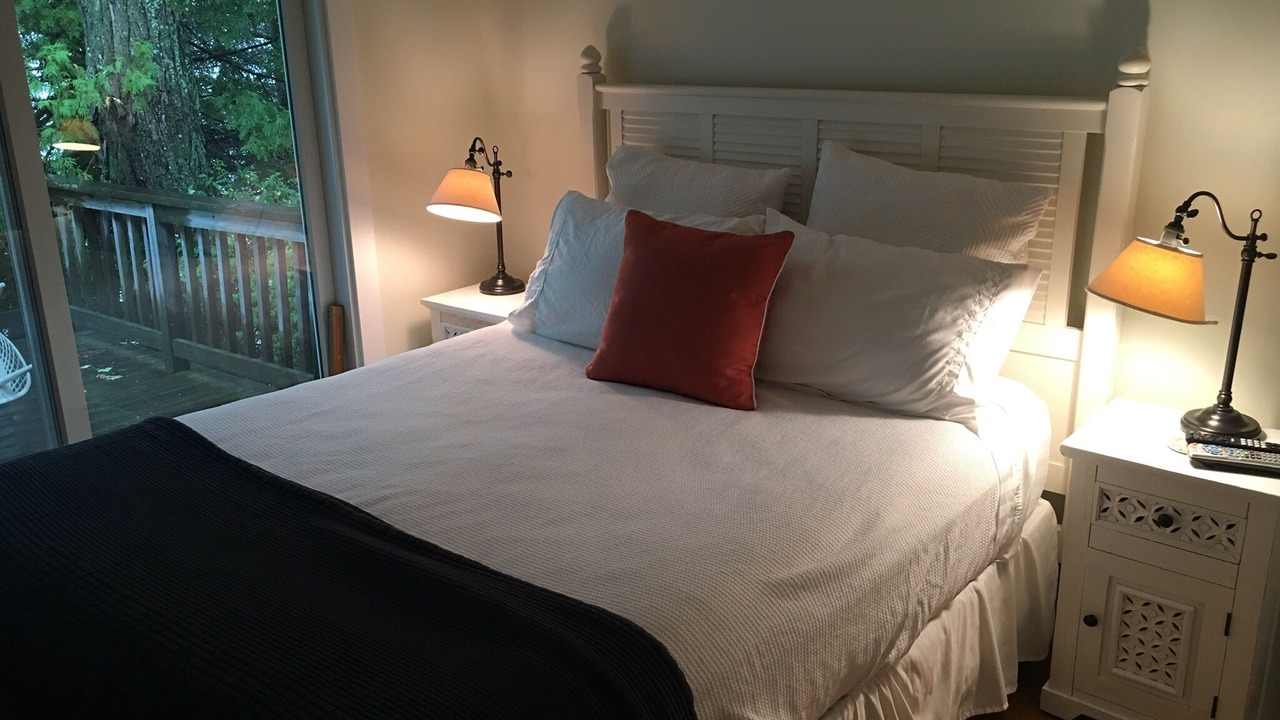 Photo of Bedroom in Suttons Bay