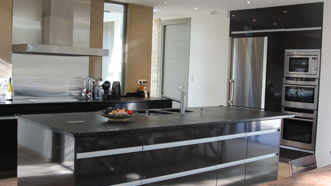 Photo of Kitchen in Loriol-du-Comtat