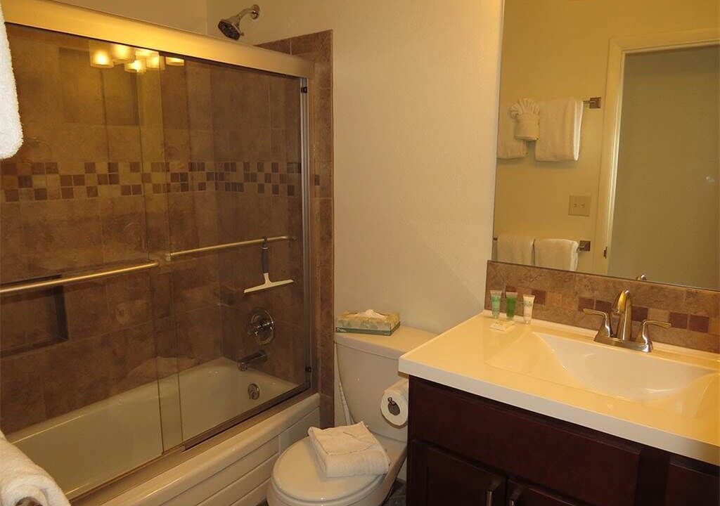 Photo of Bathroom in Dillon