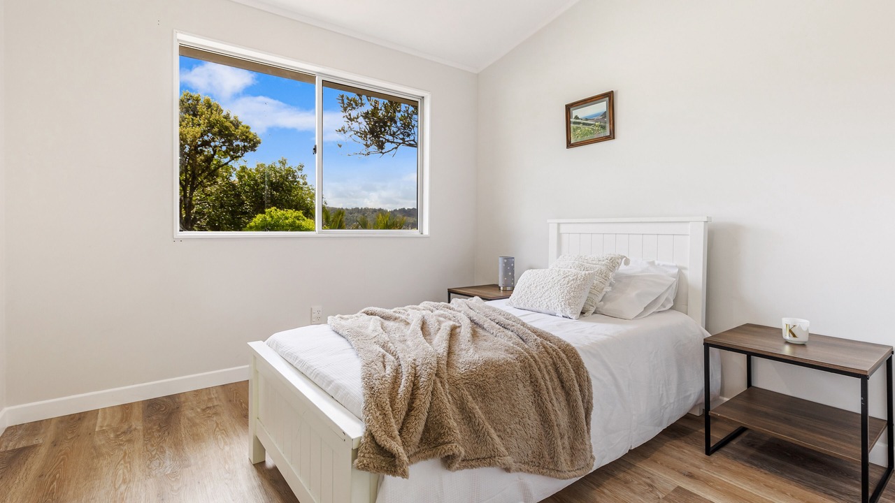 Photo of Others in Bethells Beach