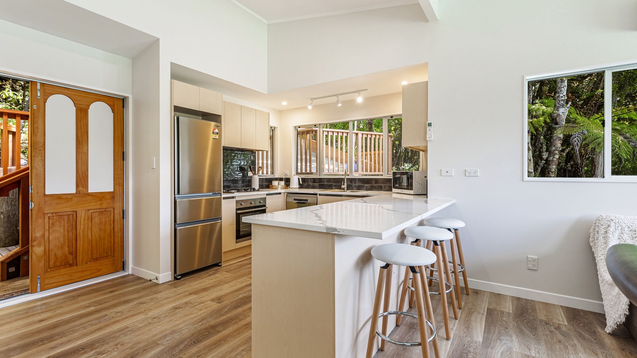 Photo of Others in Bethells Beach