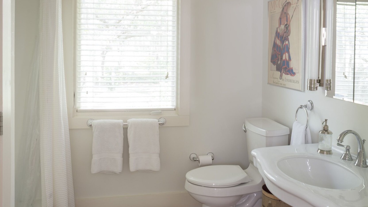 Photo of Bathroom in Beaufort