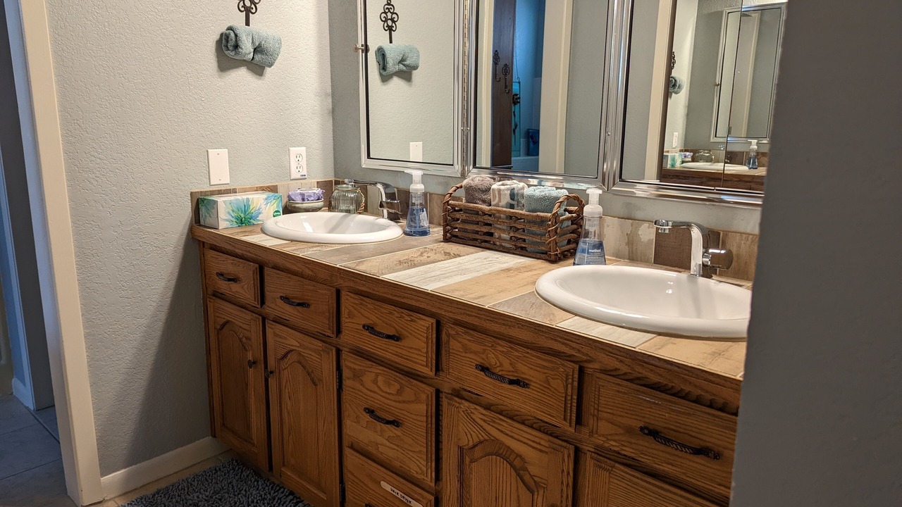Photo of Bathroom in Granbury