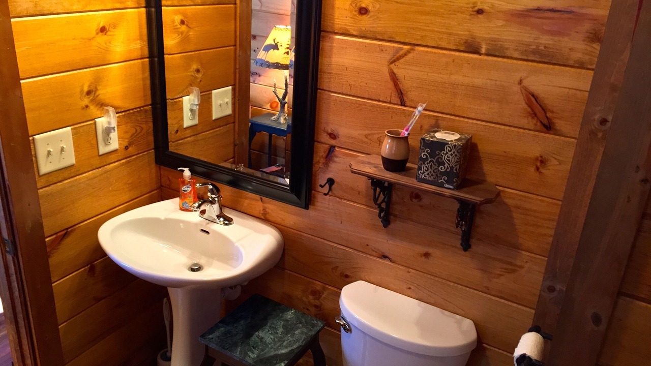 Photo of Bathroom in Murphy