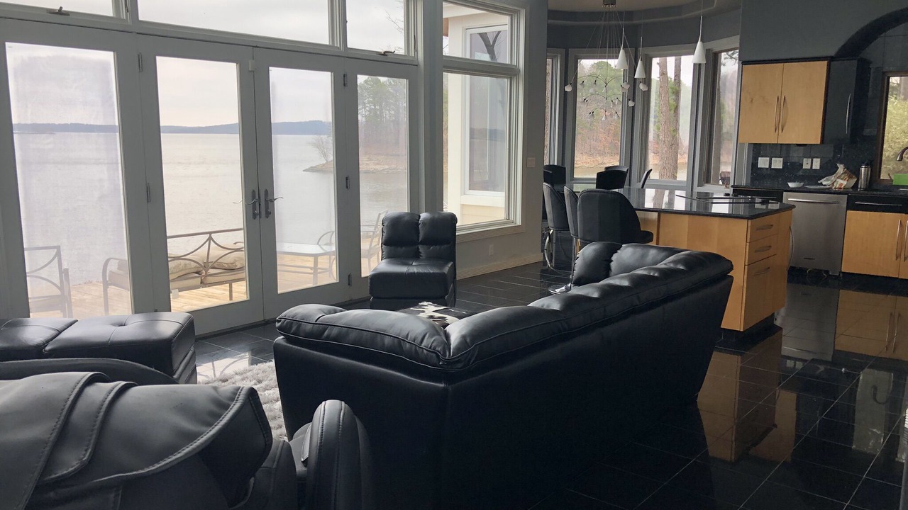 Photo of Livingroom in Dennis