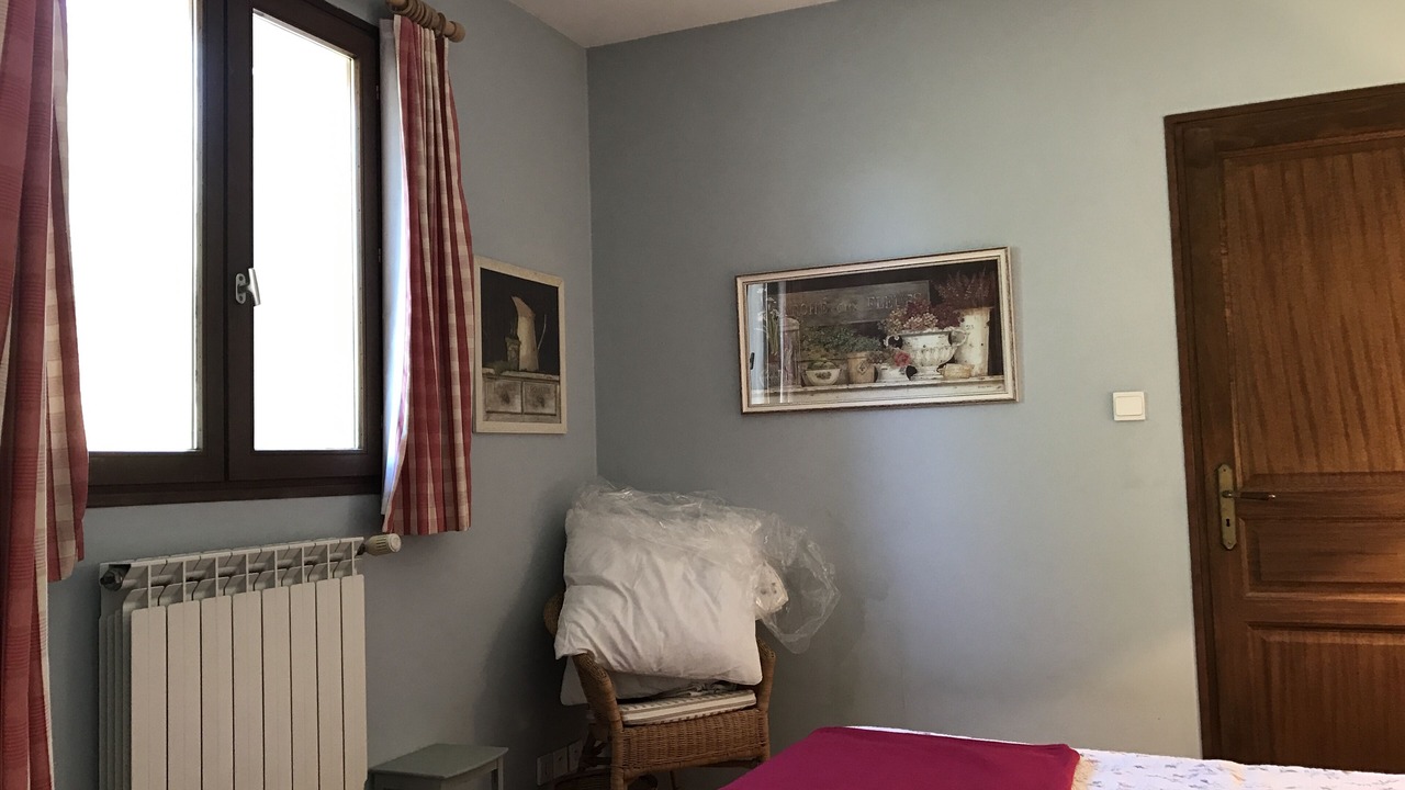 Photo of Bedroom in Villes-sur-Auzon