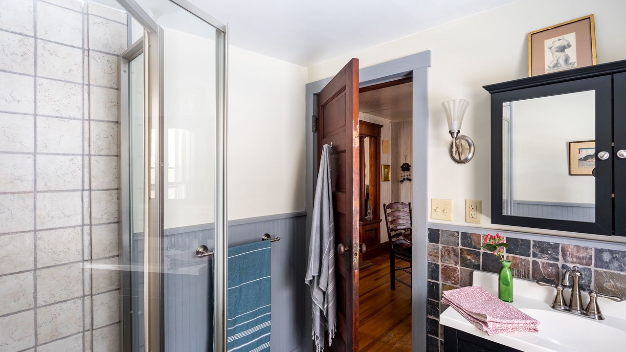 Photo of Bathroom in West Saugerties