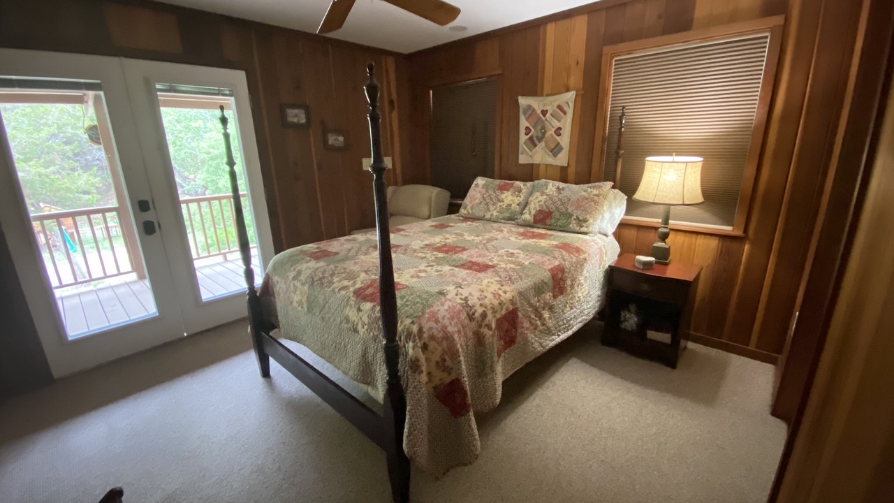 Photo of Bedroom in Leakey