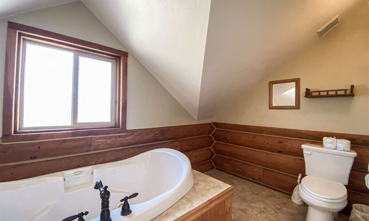 Photo of Bathroom in Sweetwater