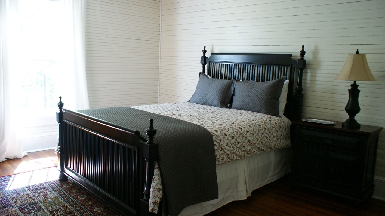 Photo of Bedroom in Francisco