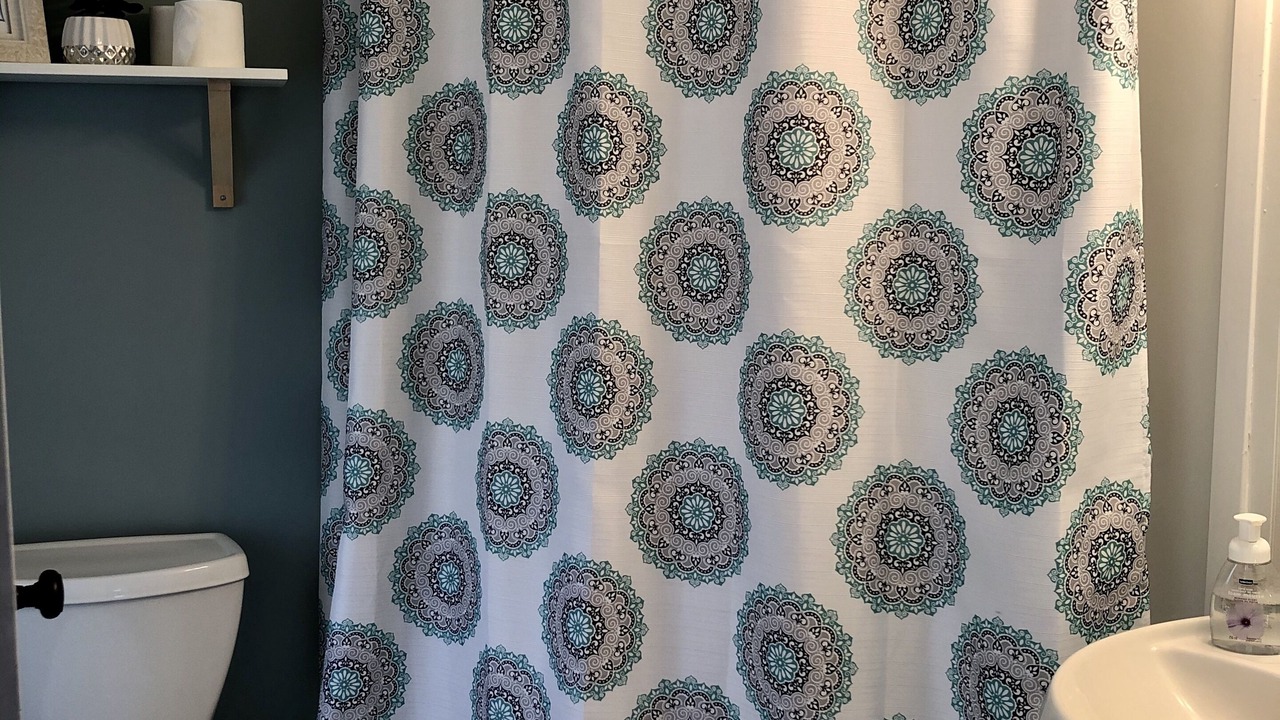 Photo of Bathroom in Lyndhurst