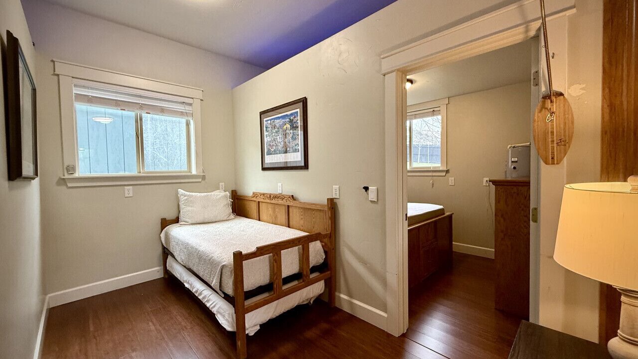 Photo of Bedroom in Baker City