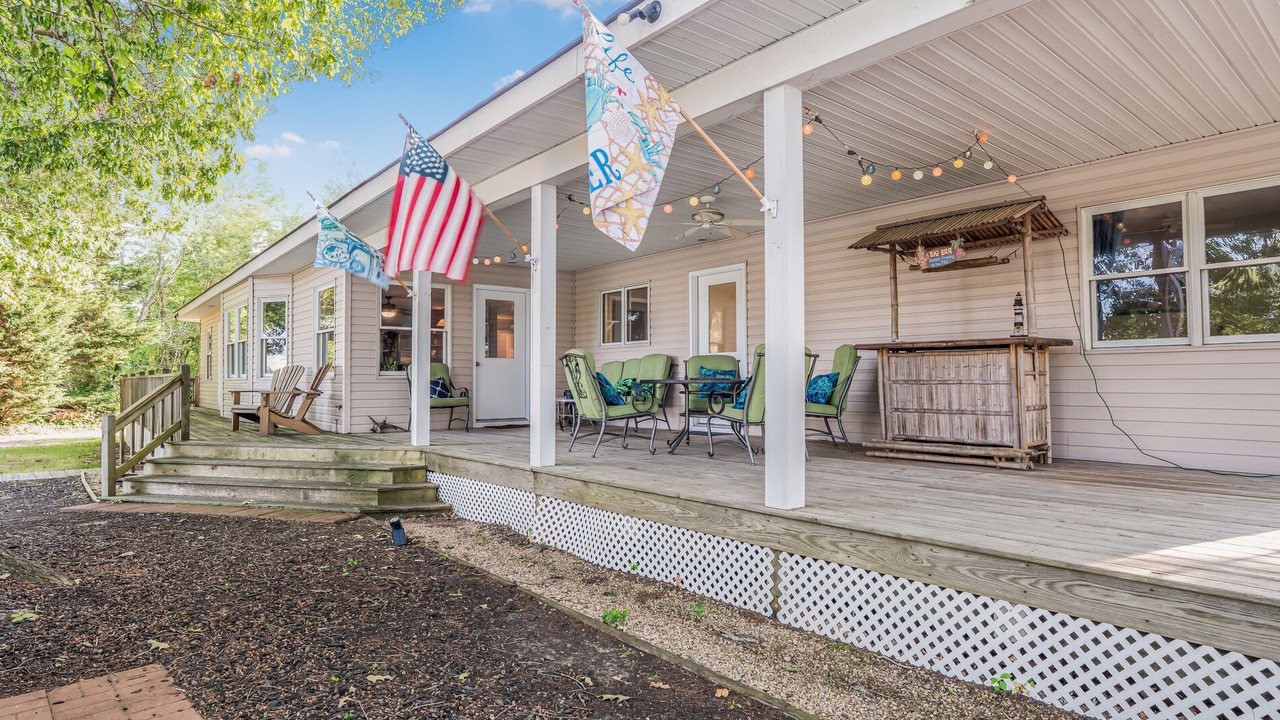Photo of Patio Balcony in Wicomico Church