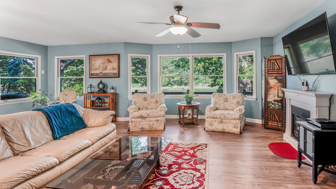 Photo of Livingroom in Wicomico Church