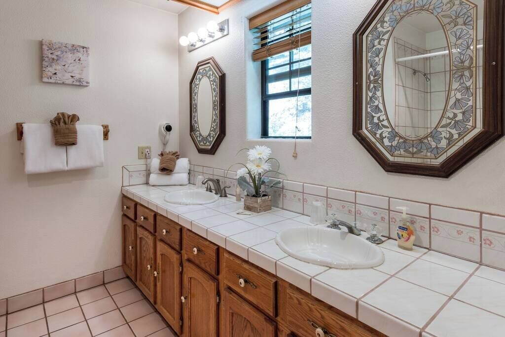 Photo of Bathroom in Yosemite National Park