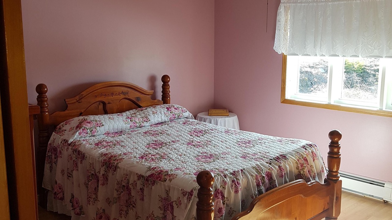 Photo of Bedroom in Cook's Harbour