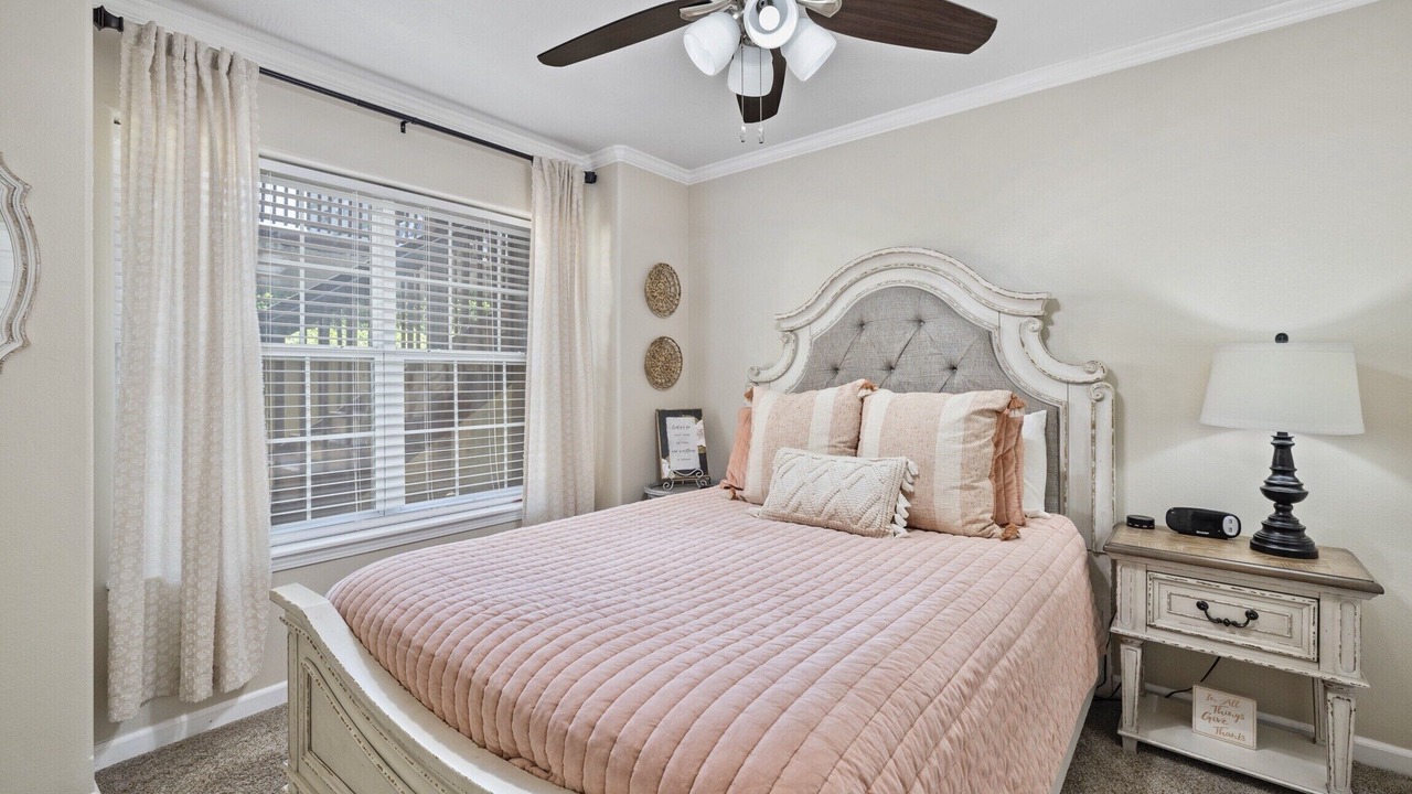 Photo of Bedroom in Indian Point