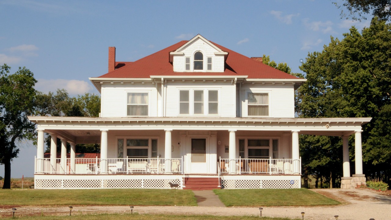 Photo of Others in Maple Hill