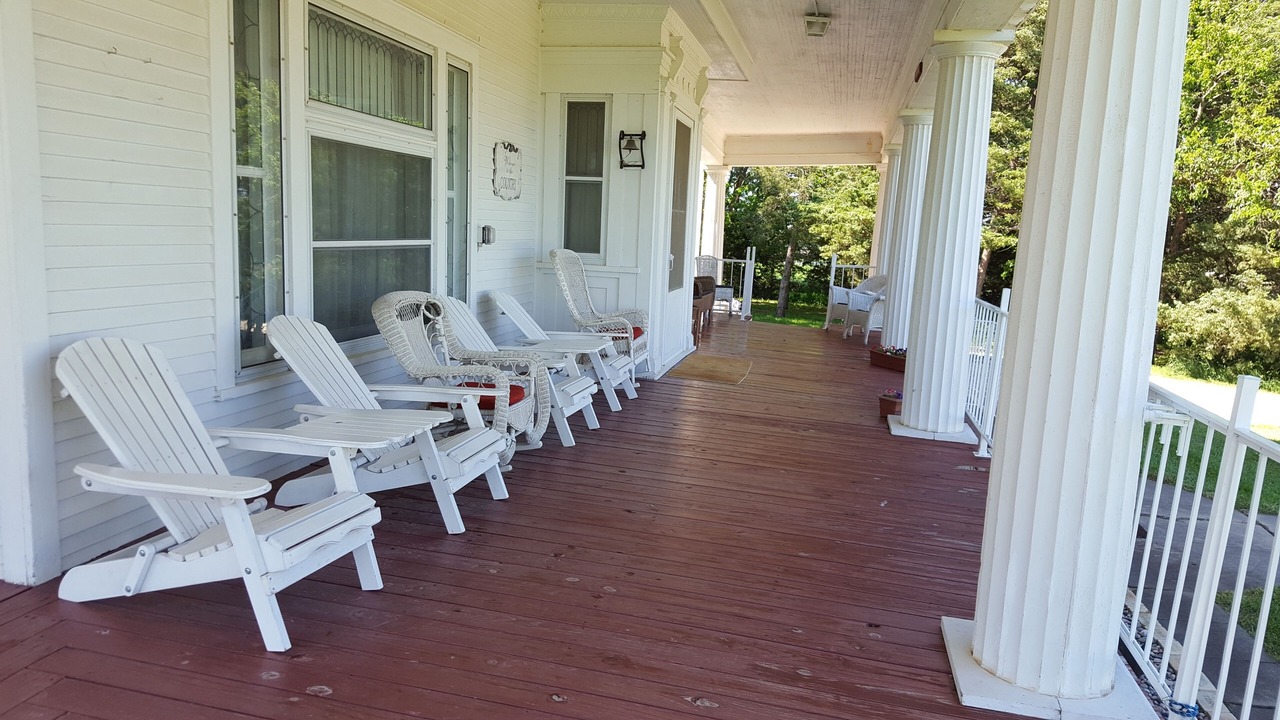 Photo of Others in Maple Hill