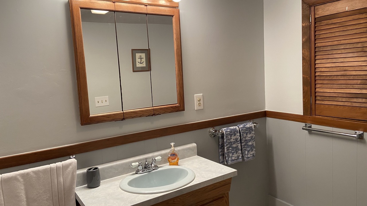 Photo of Bathroom in Granite Point