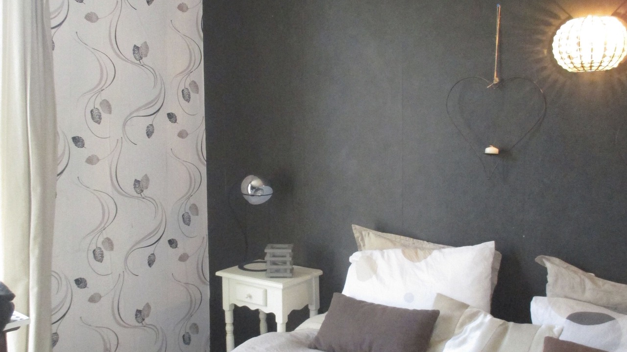 Photo of Bedroom in Generville