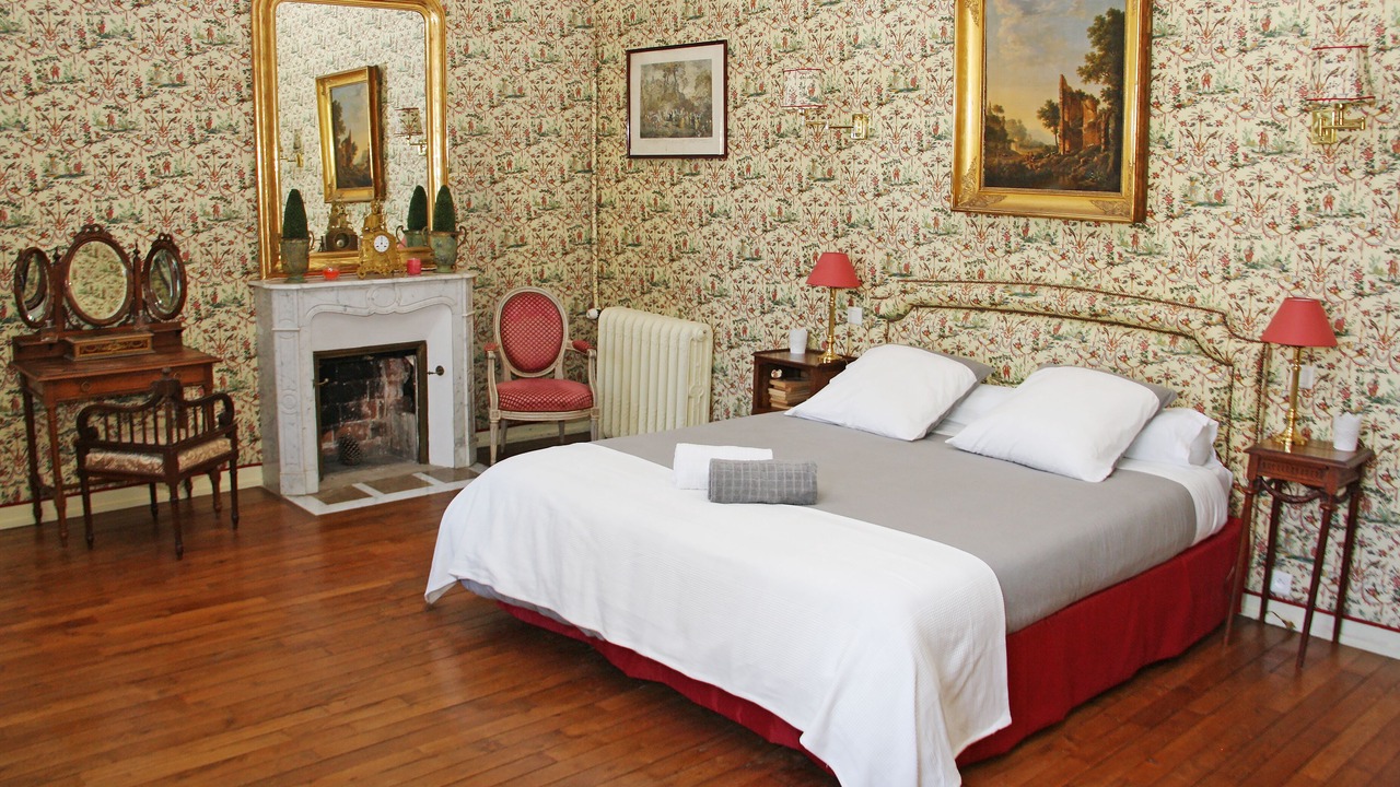 Photo of Bedroom in Saint-Astier