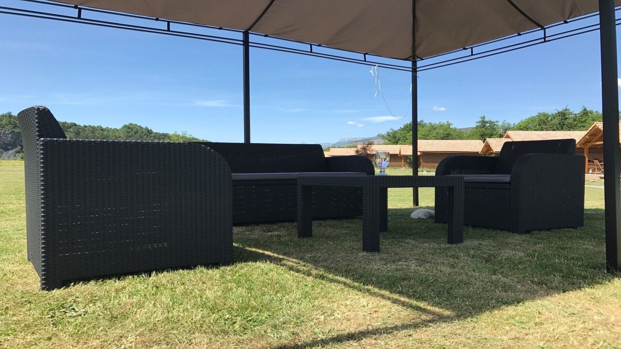 Photo of Patio Balcony in Jarjayes