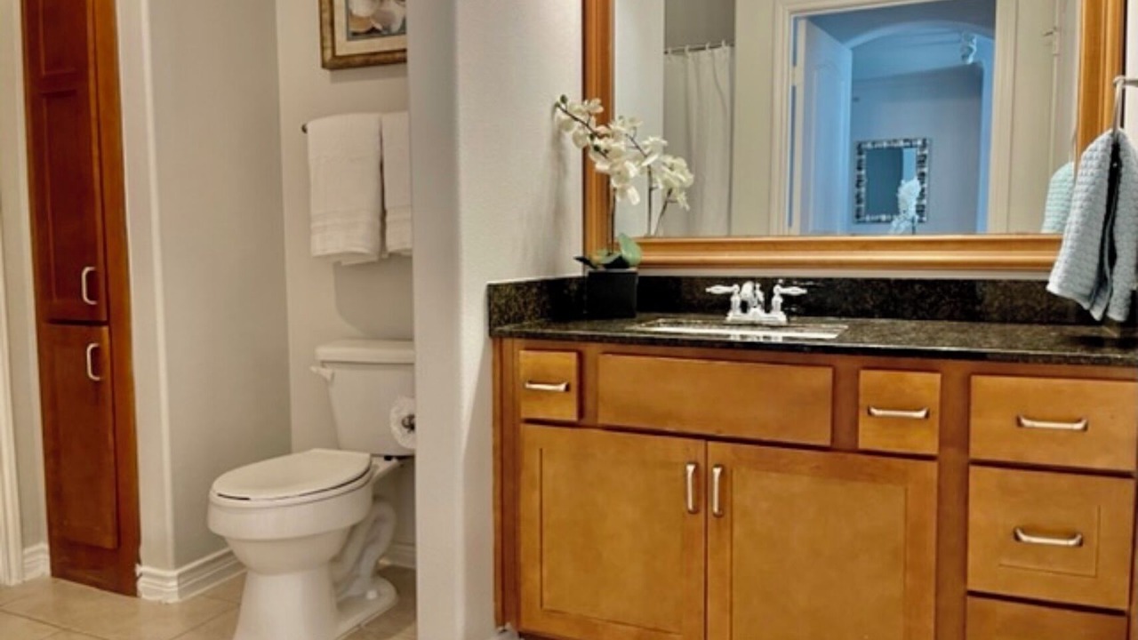 Photo of Bathroom in Downtown Fort Worth