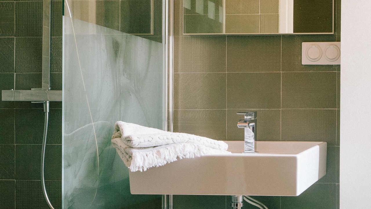 Photo of Bathroom in Arles