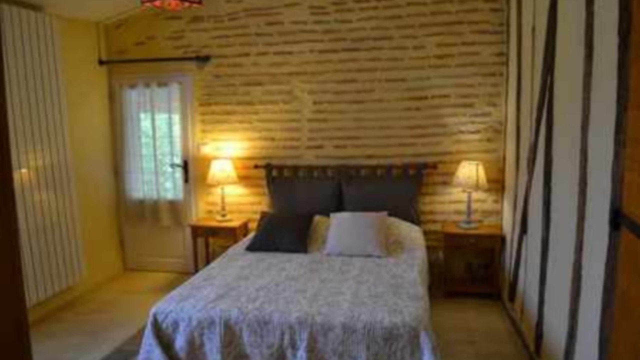 Photo of Bedroom in Villefranche-du-Queyran